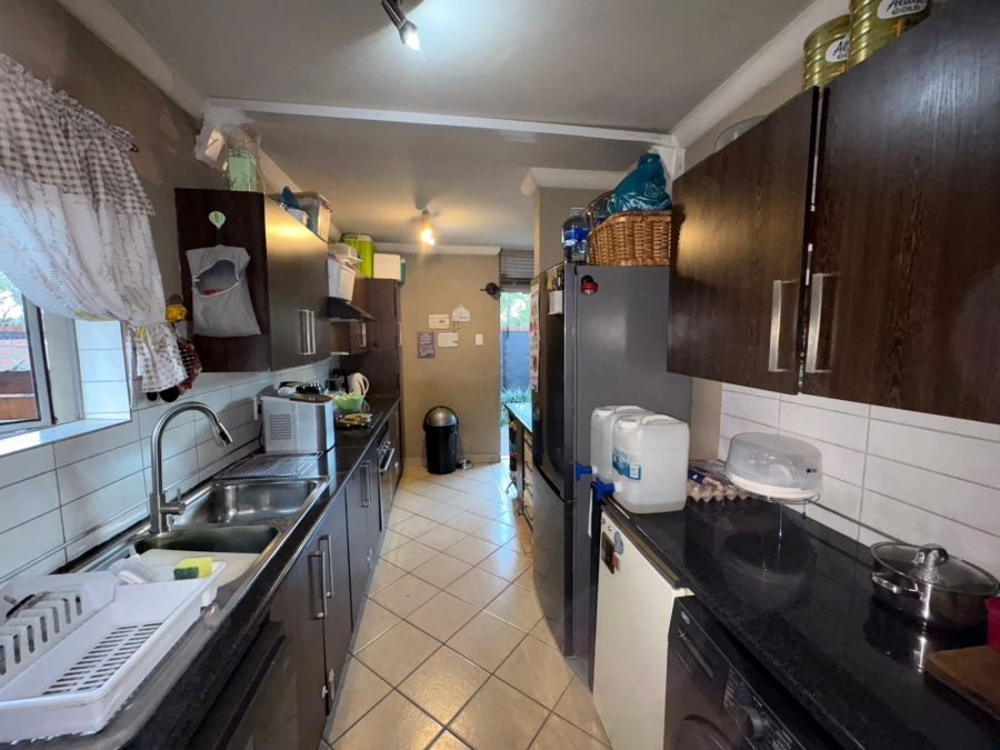 3 Bedroom Property for Sale in Safari Gardens North West